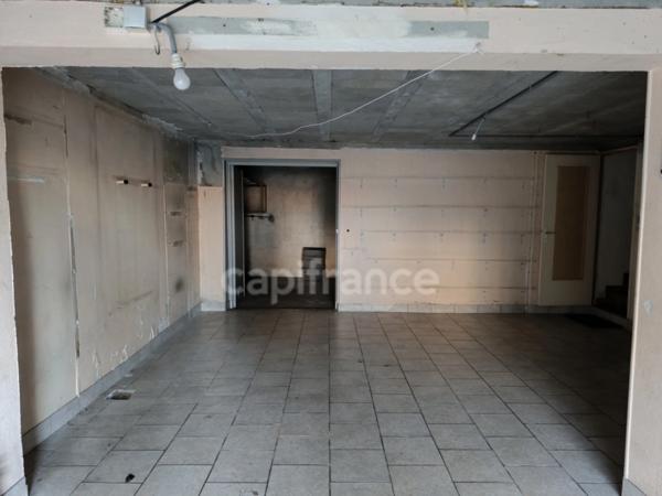 Maison à vendre 4 pièces LAROCHE SAINT CYDROINE (89)