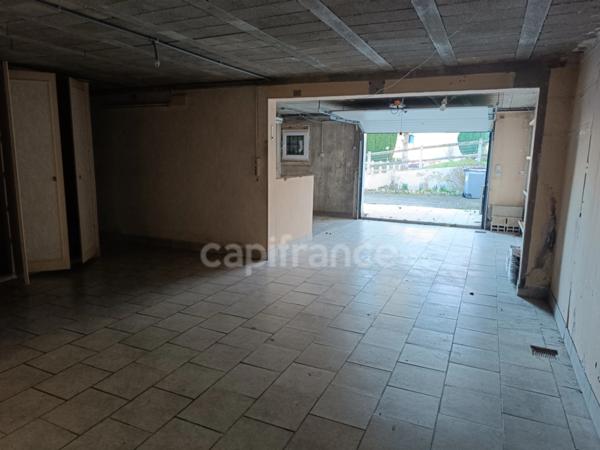 Maison à vendre 4 pièces LAROCHE SAINT CYDROINE (89)