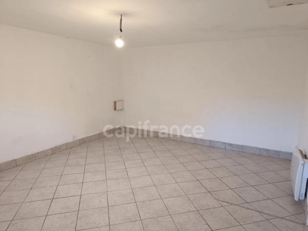 Maison à vendre 4 pièces LAROCHE SAINT CYDROINE (89)