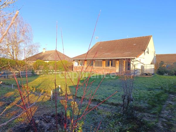 Maison à vendre 4 pièces LAROCHE SAINT CYDROINE (89)