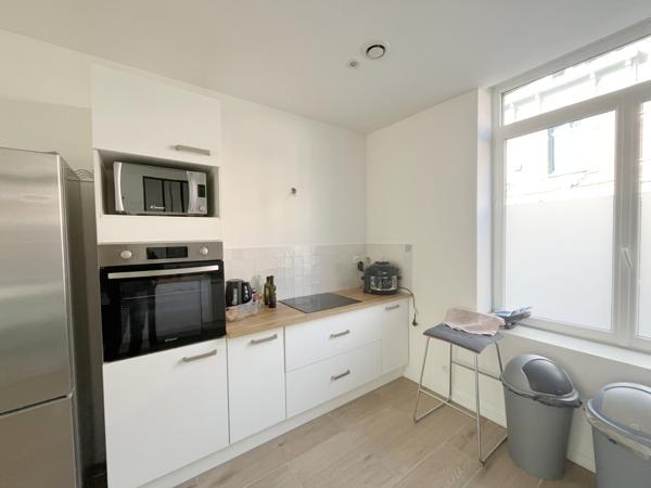Studio 1 pièce(s) 12.37 m²