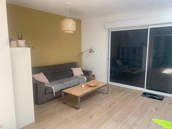 Studio 1 pièce(s) 12.37 m²