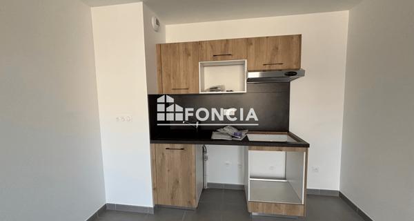 Location Appartement 2 pièces 42.3 m² - Tours 37200