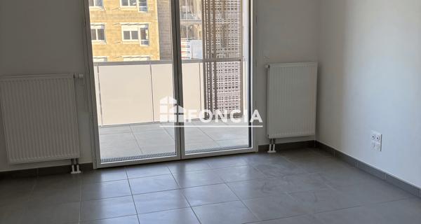 Location Appartement 2 pièces 42.3 m² - Tours 37200