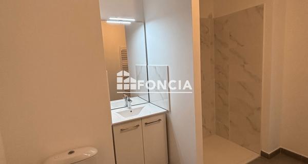 Location Appartement 2 pièces 42.3 m² - Tours 37200