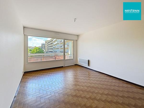 Appartement Montrond Les Bains 2 pièce(s) 50 m²  - Balcon - Garage - Cave !