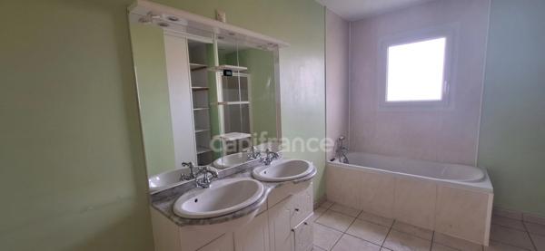Maison à vendre 6 pièces LA PLAINE SUR MER (44)