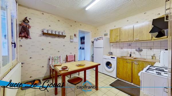 Maison de 220m² avec garage et jardin