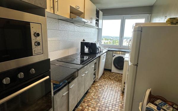 Appartement à vendre    4 pièces • 75,02 m2 Ris-Orangis