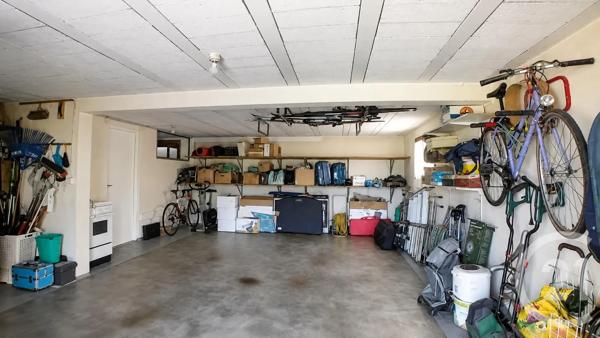 Maison à vendre  5 pièces - 139,25 m 2   VOGLANS  - 73