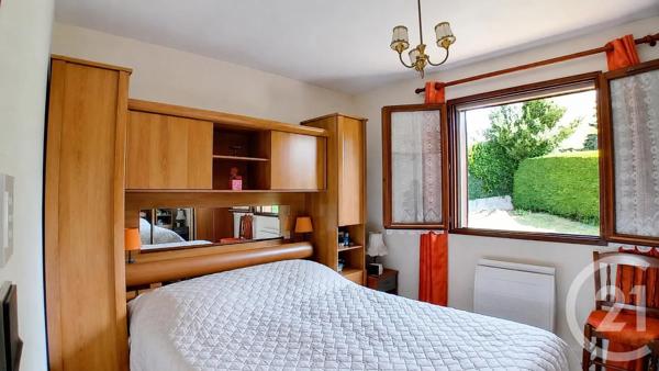 Maison à vendre  5 pièces - 139,25 m 2   VOGLANS  - 73