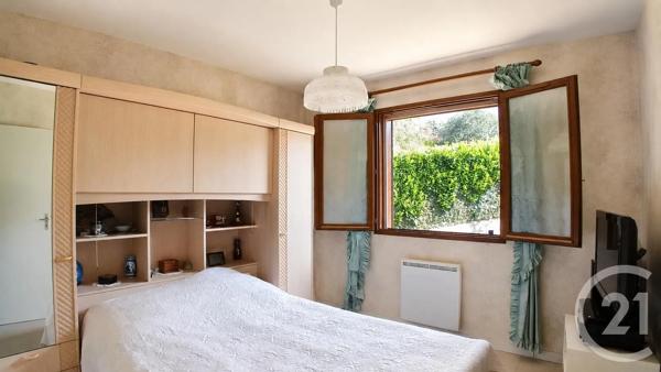 Maison à vendre  5 pièces - 139,25 m 2   VOGLANS  - 73