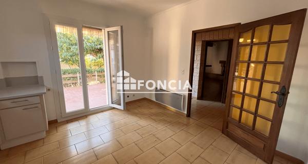 Location Maison 6 pièces 134.3 m² - Aigues-mortes 30220