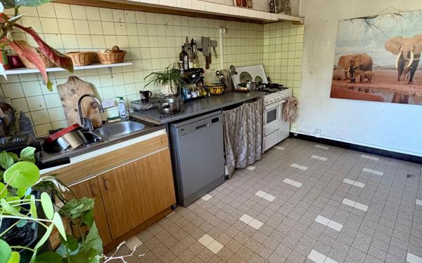 Maison à vendre    4 pièces •  Couiza