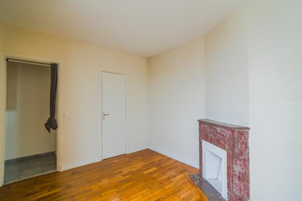 Vincennes  - 6ᵉ étage avec balcon, vue dégagée