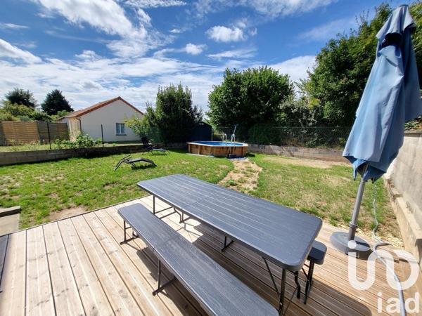 Maison 4 pièces de 81 m² à Châtellerault (86100)