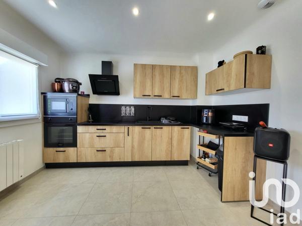 Maison 4 pièces de 81 m² à Châtellerault (86100)