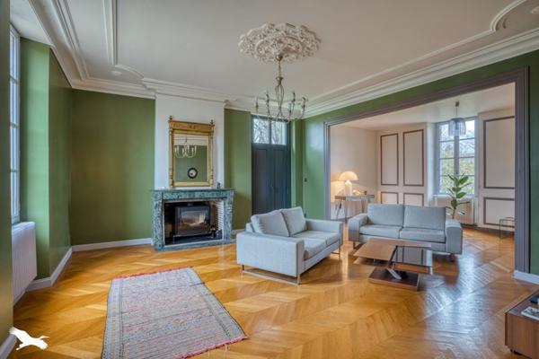 Maison à vendre |  Pineuilh |  6 pièces | 234 m²