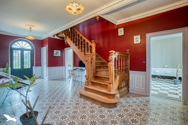 Maison à vendre |  Pineuilh |  6 pièces | 234 m²