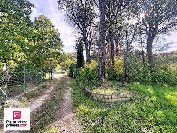 RIANS Propriété avec 2 villas indépendantes Terrain 1,9 ha