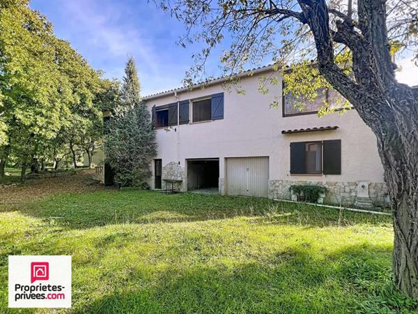 RIANS Propriété avec 2 villas indépendantes Terrain 1,9 ha