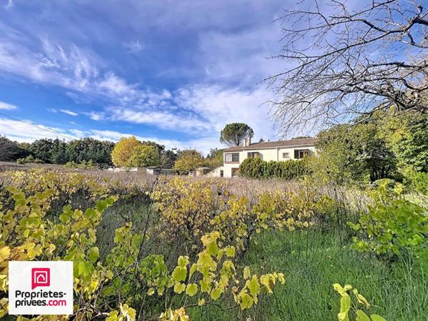 RIANS Propriété avec 2 villas indépendantes Terrain 1,9 ha