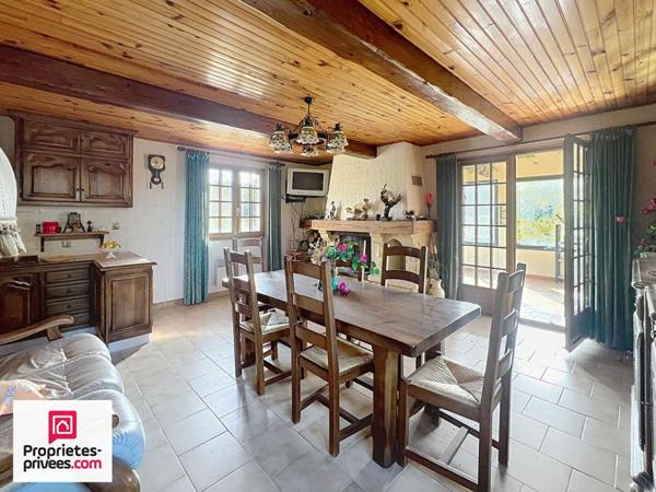 RIANS Propriété avec 2 villas indépendantes Terrain 1,9 ha