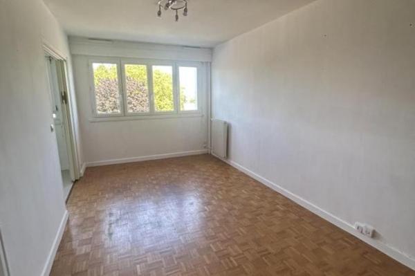 Location - Appartement 1 pièces 26 m 2 LE MANS (72000)