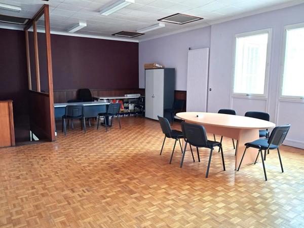 Bureau à vendre à Lillebonne (76170)