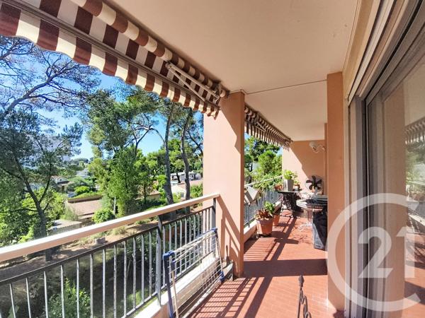 Appartement F3 à vendre  3 pièces - 80,17 m 2   GRASSE  - 06