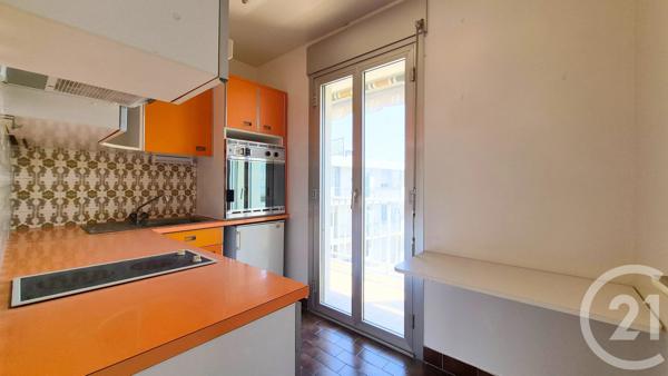 Appartement F1 à vendre  1 pièce - 31 m 2   NICE  - 06