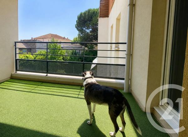 Appartement F3 à vendre  3 pièces - 72 m 2   CARPENTRAS  - 84