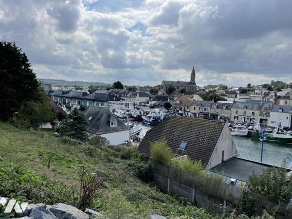 PORT EN BESSIN - Vue imprenable sur Port de Pêche