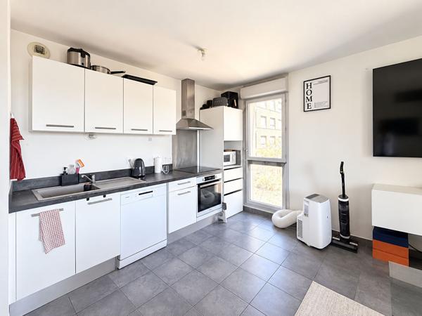 Appartement BORDEAUX 65 m²