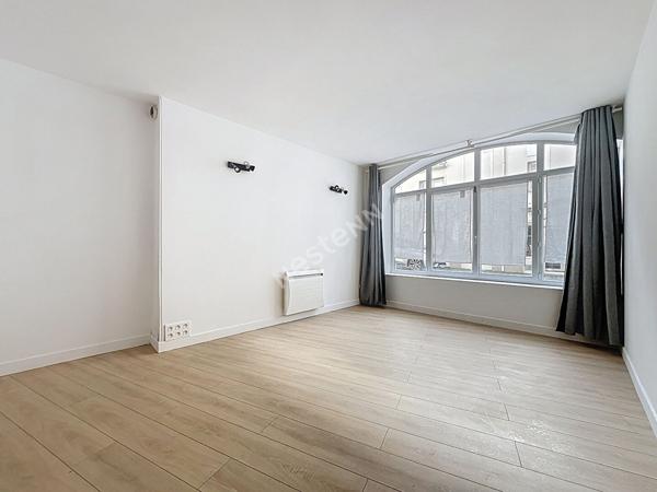 EXCLUSIVITE / Nantes Centre-ville/Monselet / Appartement 3 pièce(s) 61 m2 / DPE en C / Usage en local professionnel possible