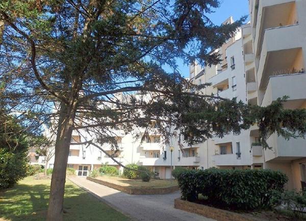 Appartement à vendre    2 pièces • 57 m2 Sannois