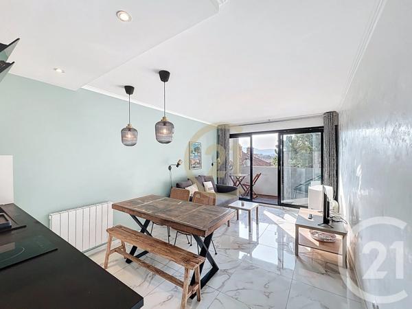 Appartement T2 à vendre  2 pièces - 29,60 m 2   CANNES LA BOCCA  - 06