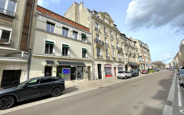Appartement à vendre    6 pièces • 98 m2 Reims