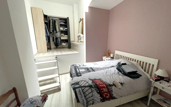 Appartement à vendre    6 pièces • 98 m2 Reims