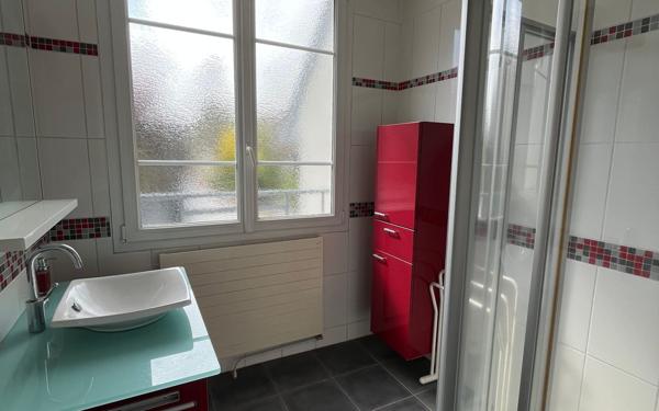 Maison à vendre    4 pièces • 215 m2 Reims