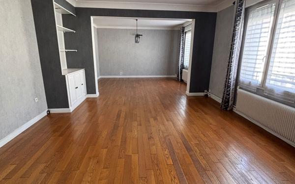 Maison à vendre    4 pièces • 215 m2 Reims