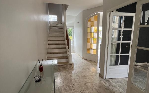 Maison à vendre    4 pièces • 215 m2 Reims