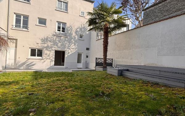 Maison à vendre    4 pièces • 215 m2 Reims