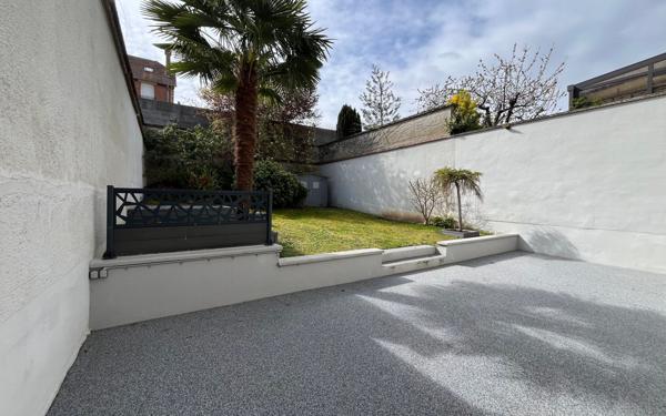 Maison à vendre    4 pièces • 215 m2 Reims