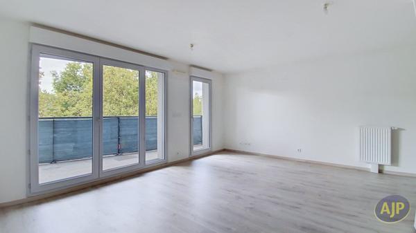 Appartement à louer Nantes : 3 pièces, 66m² avec 2 chambre(s) à 808€ - AJP Immobilier Nantes Ouest