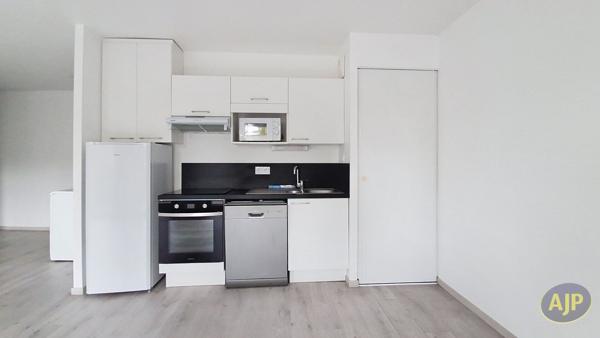 Appartement à louer Nantes : 3 pièces, 66m² avec 2 chambre(s) à 808€ - AJP Immobilier Nantes Ouest
