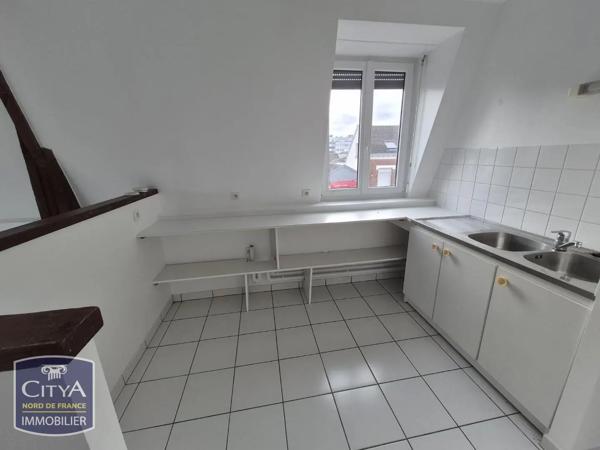 Appartement à louer 1 pièce 46.83m² Valenciennes (59300)
