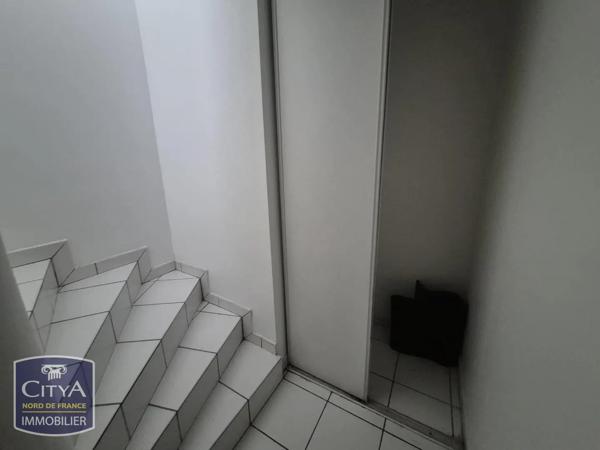 Appartement à louer 1 pièce 46.83m² Valenciennes (59300)