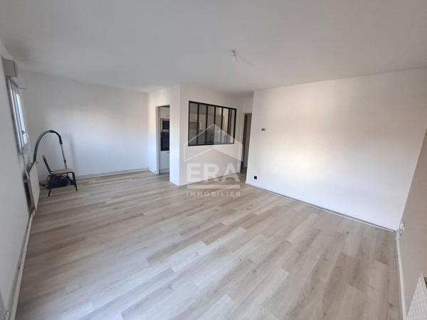 Charmant appartement en hyper centre avec ascenseur, 2 chambres.
