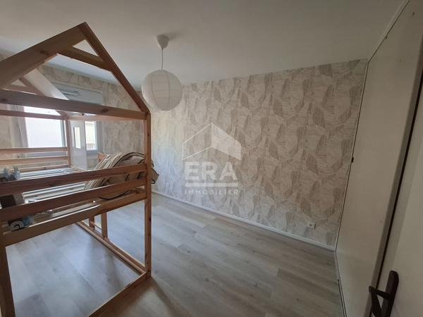 Charmant appartement en hyper centre avec ascenseur, 2 chambres.